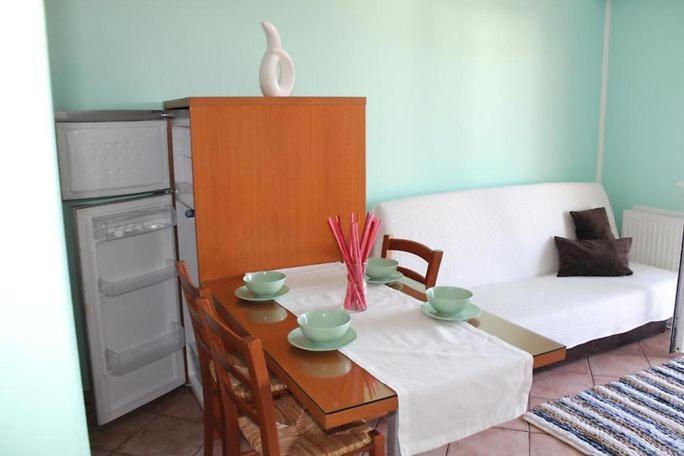 Ficur With Swimming Pool & Grill, * Portorož